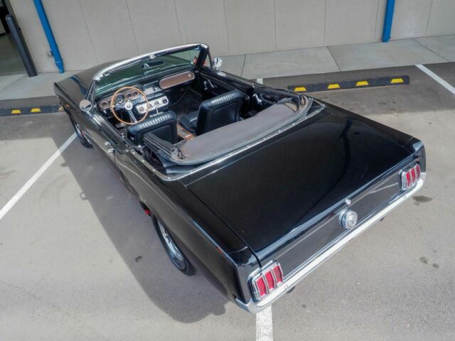 1965 Ford Mustang GT Triple Black - Pony Interior - A/C - photo 6