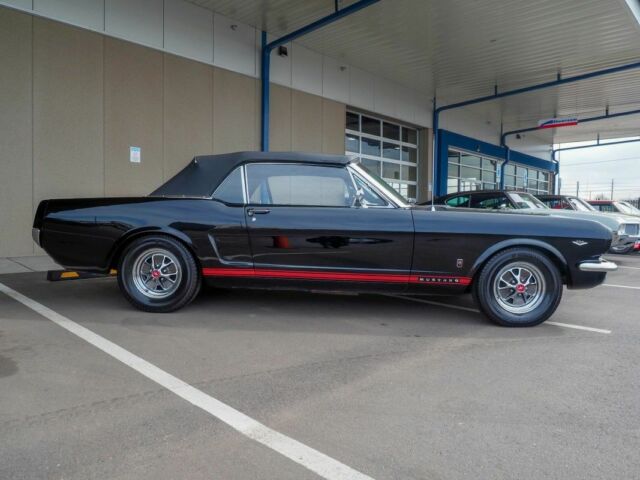 1965 Ford Mustang GT Triple Black - Pony Interior - A/C - photo 7