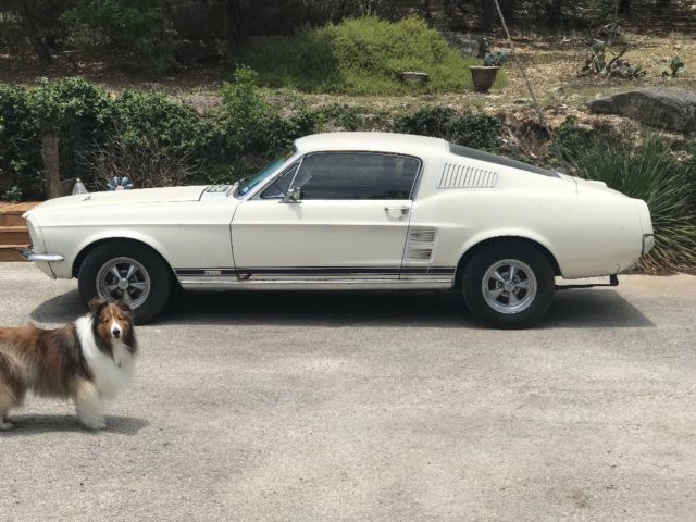 1967 Ford Mustang GTA