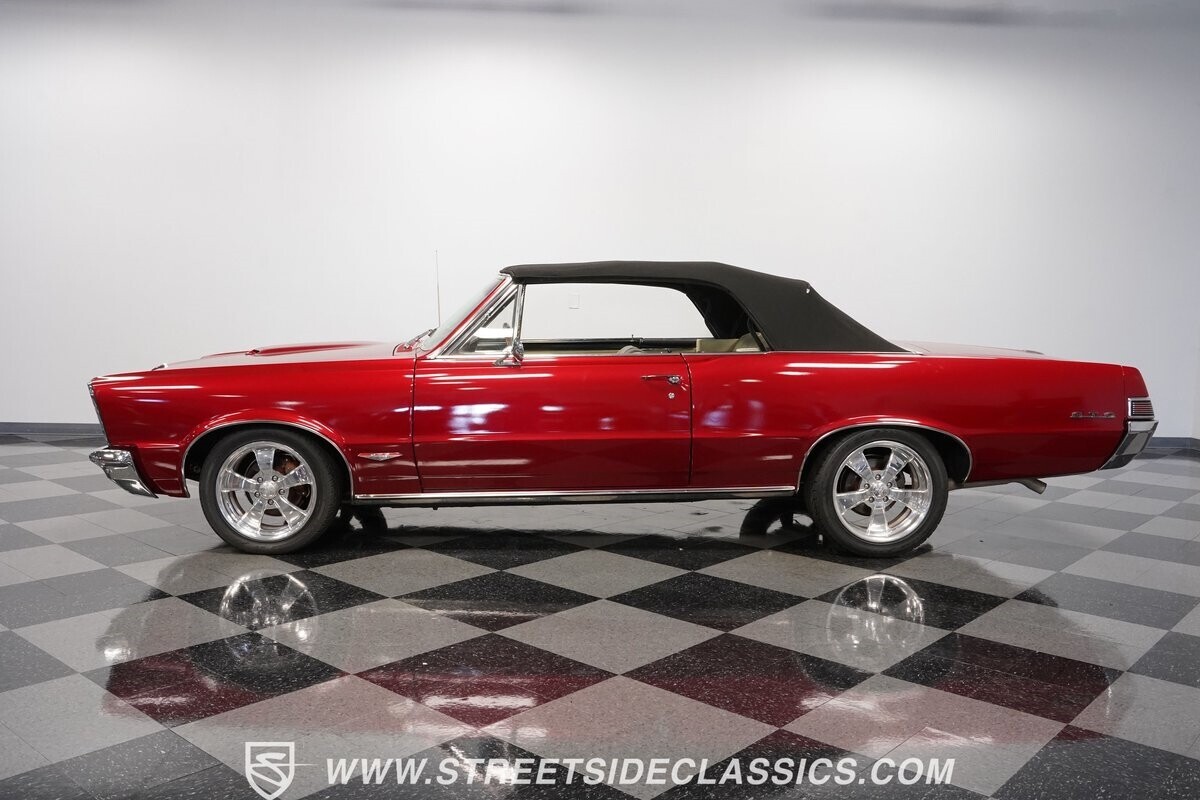 1965 Pontiac GTO Convertible Restomod - photo 3