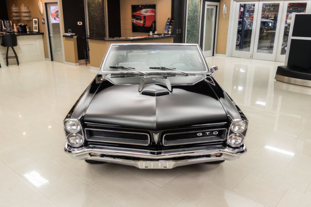 1965 Pontiac GTO Convertible - photo 9