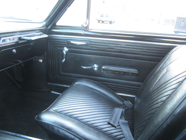 1965 Pontiac GTO CONVERTIBLE - photo 9