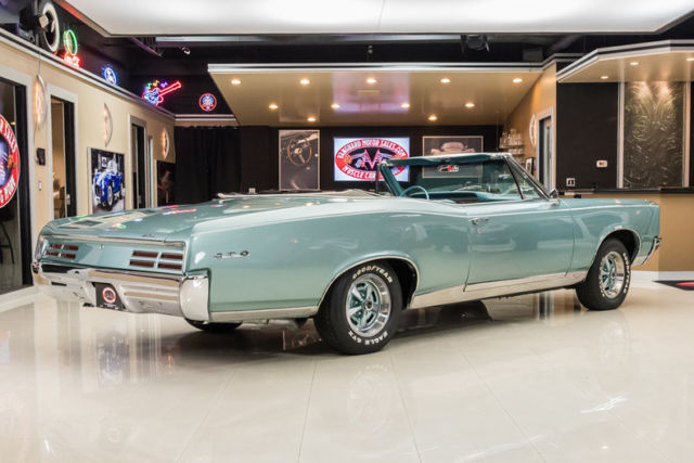 1967 Pontiac GTO Convertible - photo 13