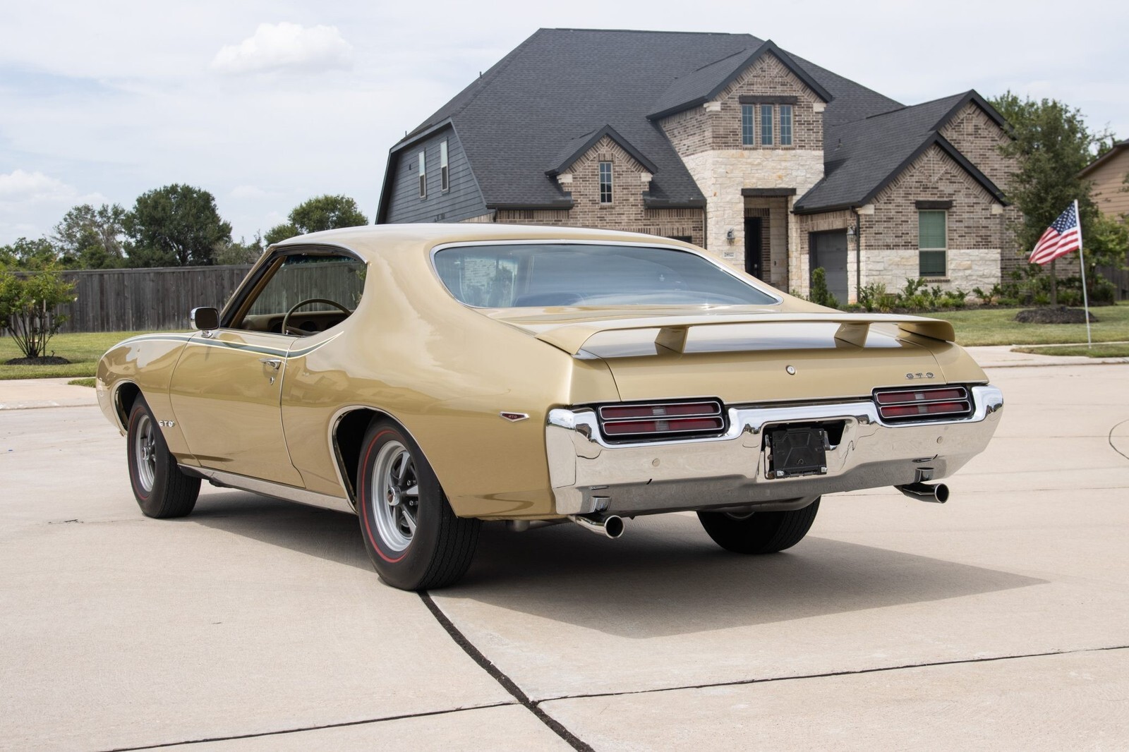1969 Pontiac GTO - photo 3