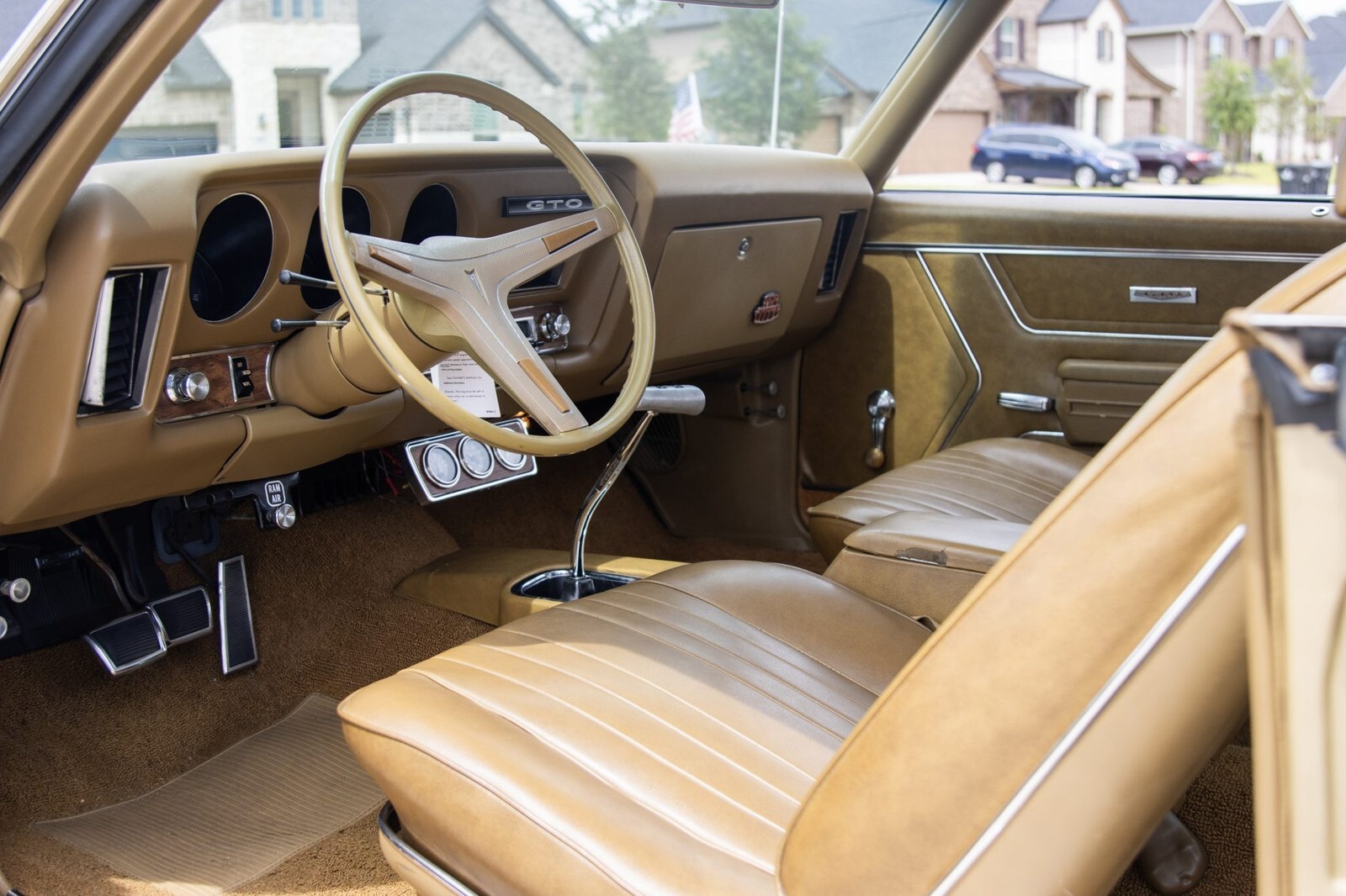 1969 Pontiac GTO - photo 6