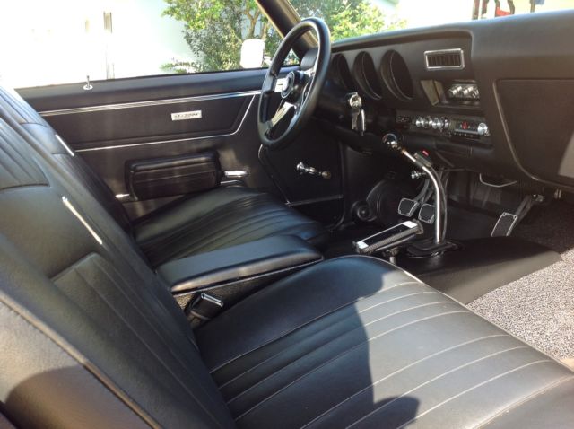 1969 Pontiac GTO Coupe 2 Door - photo 10