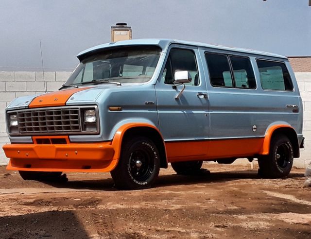 1979 Ford E-Series Van Original No Accidents No Rust Ever - photo 2