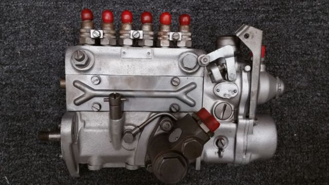 GullWing Parts 300SL Bosch Fuel Injection 1956 Mercedes-Benz 300-Series