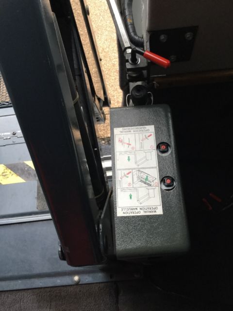 1994 Chevrolet Express Handicap Van & Wheelchair - photo 6