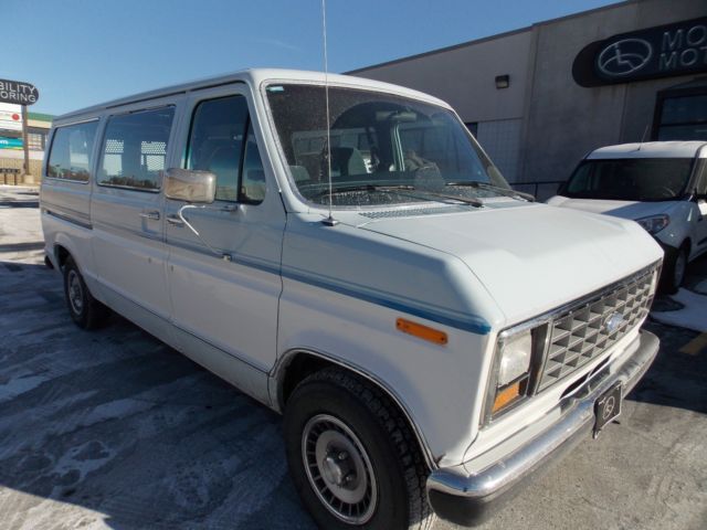1991 Ford E-Series Van XLT - photo 4