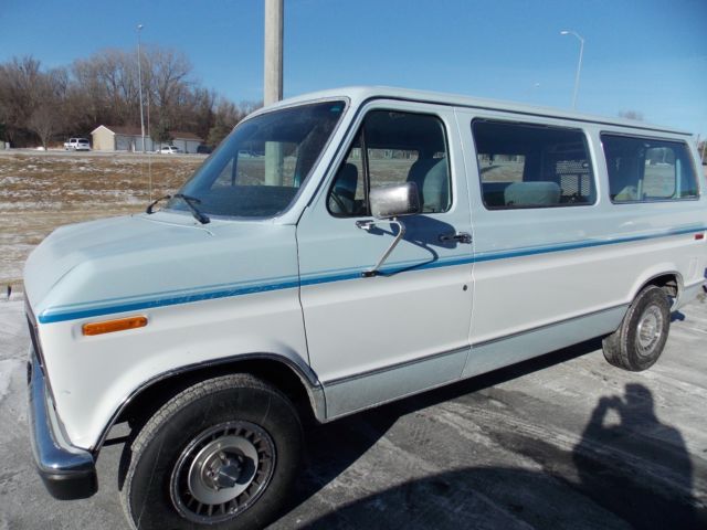 1991 Ford E-Series Van XLT - photo 6