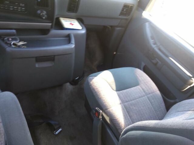 1994 Ford E-Series Van - photo 11