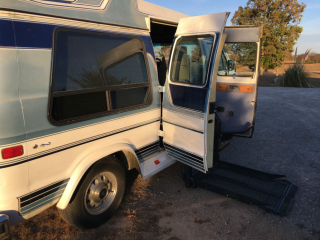 1992 Dodge Other Base Extended Passenger Van 3-Door - photo 3