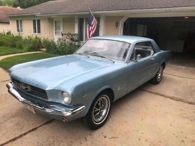 1965 Ford Mustang - photo 2