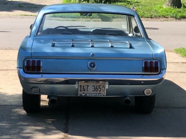 1965 Ford Mustang - photo 3