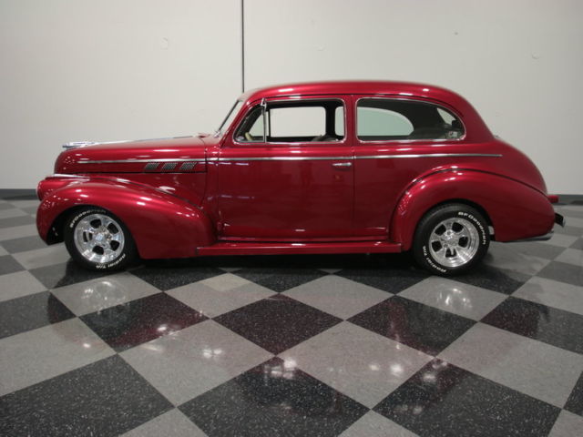 1940 Pontiac Deluxe - photo 2