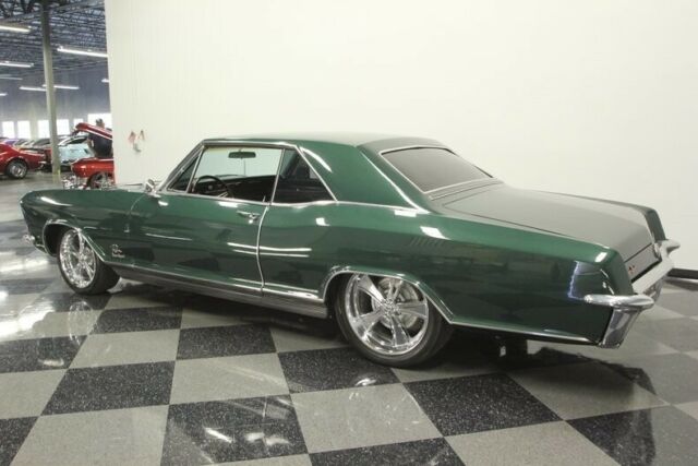 1965 Buick Riviera GS - photo 9