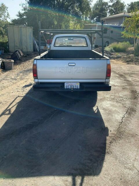 1982 Isuzu Pickup Standard - photo 4