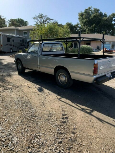 1982 Isuzu Pickup Standard - photo 6
