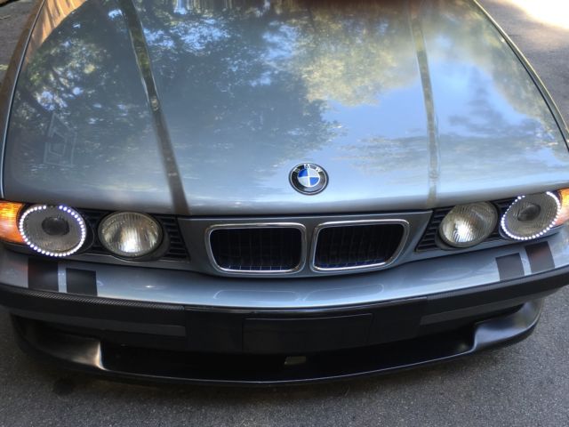 HARD TO FIND 5 SPEED 3.0L V8 CUSTOM RUNS EXCELLENT 1994 BMW 5-Series custom