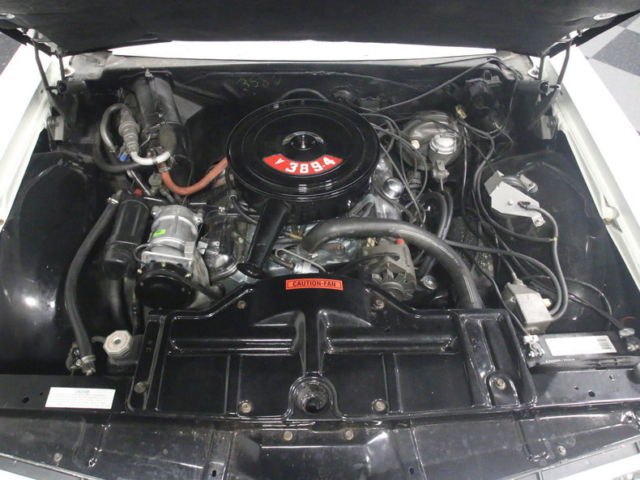 1966 Pontiac Grand Prix - photo 3
