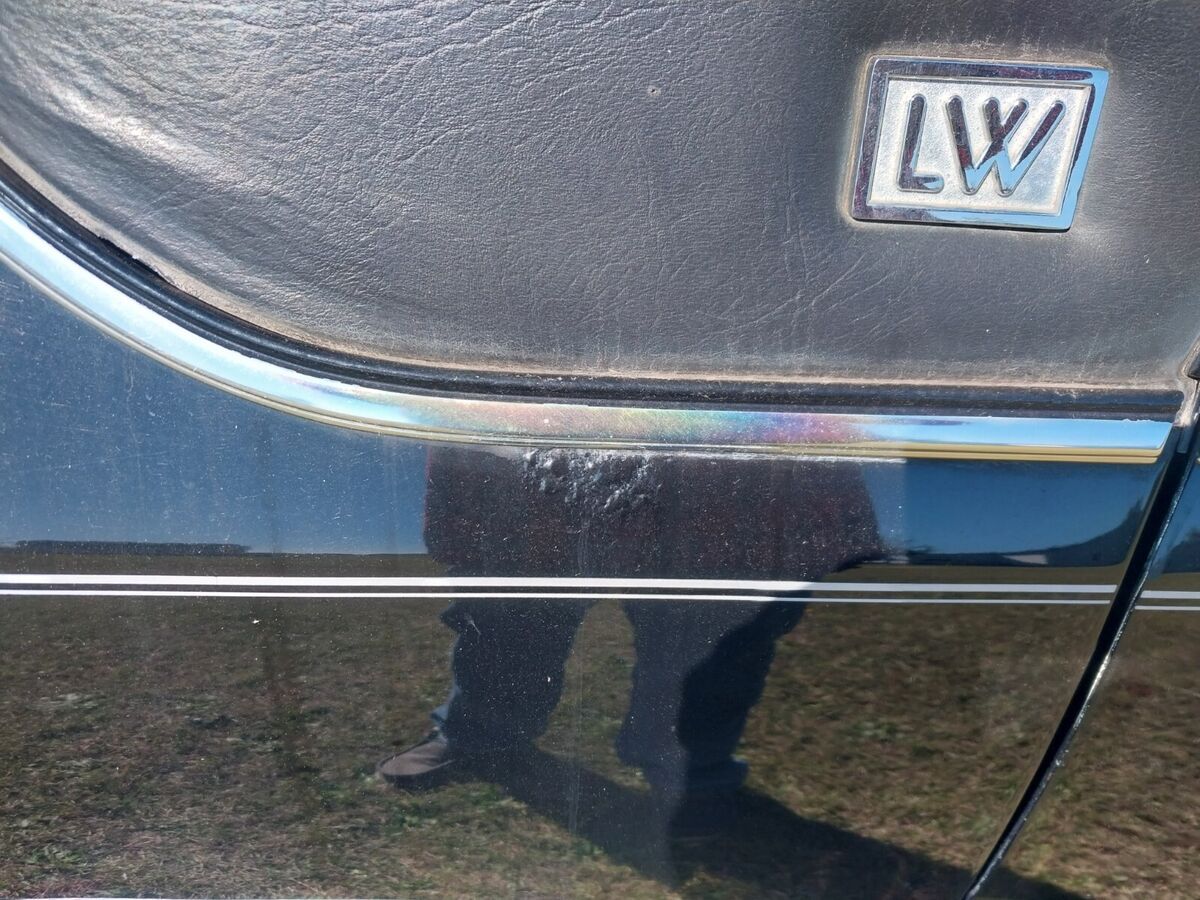 1992 Cadillac Fleetwood Brougham - photo 10