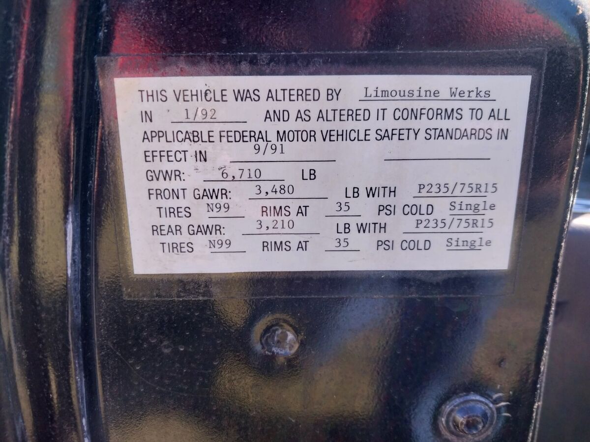 1992 Cadillac Fleetwood Brougham - photo 3
