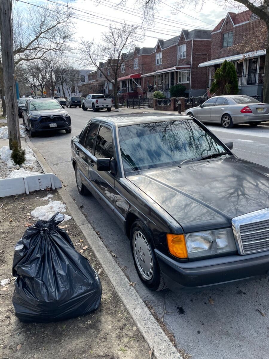 1993 Mercedes-Benz 190-Series E 2.6 - photo 2