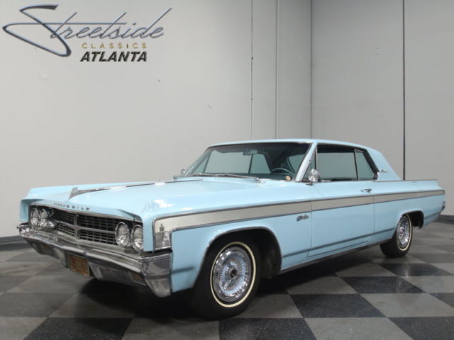 HARD-TO-FIND STARFIRE, HIGHLY ORIGINAL CAR, ONE-RESPRAY, 394 V8, AUTO, PS/PB/AC 1963 Oldsmobile Starfire