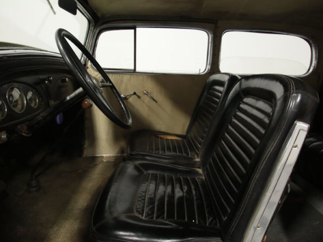 1934 Chevrolet Sedan - photo 4