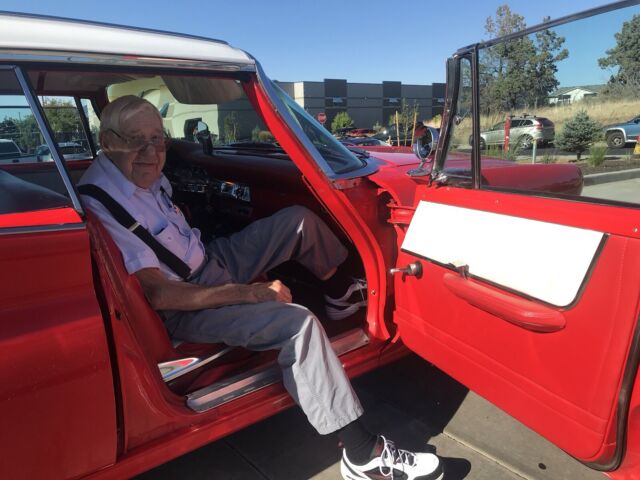 1961 Chrysler Newport - photo 11