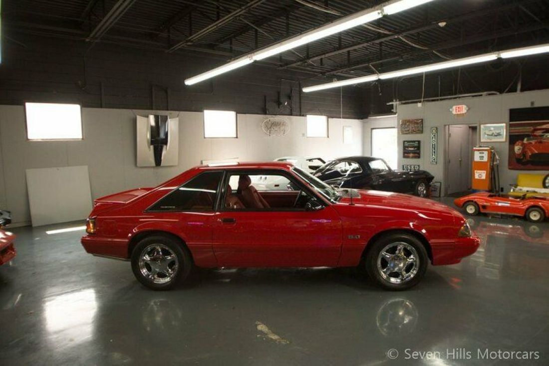 1991 Ford Mustang LX, 5-Speed Manual - photo 6