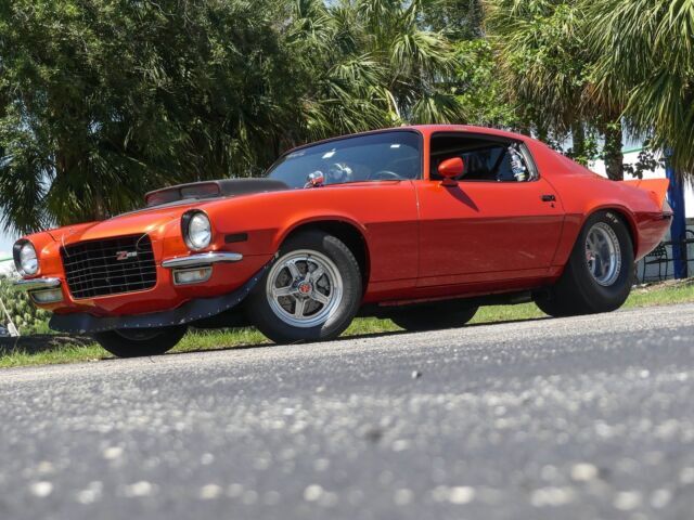 Head turning good looks. Very nice build! Beautiful Burnt Orange Metallic Paint. 1970 Chevrolet Camaro Z/28 Tribute Restomod