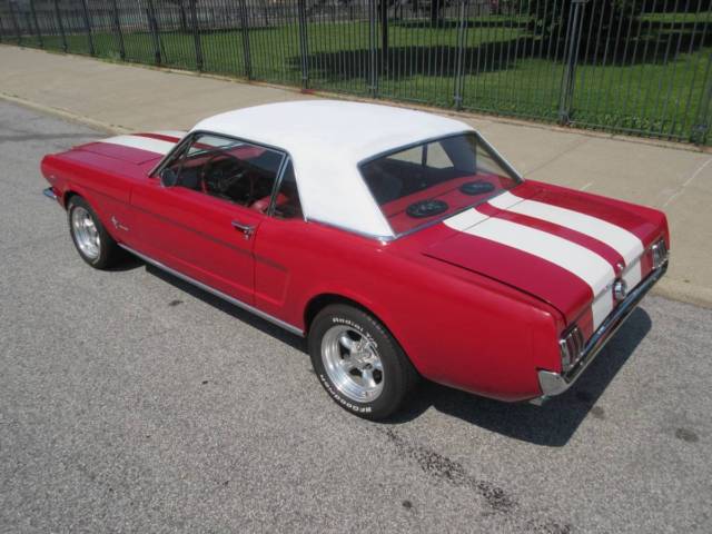 1965 Ford Mustang - photo 2