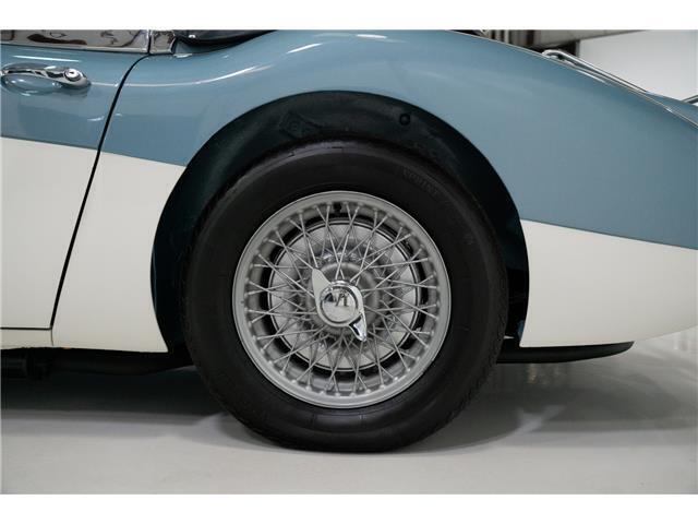 1965 Austin-Healey 3000 Mk III Roadster - photo 11
