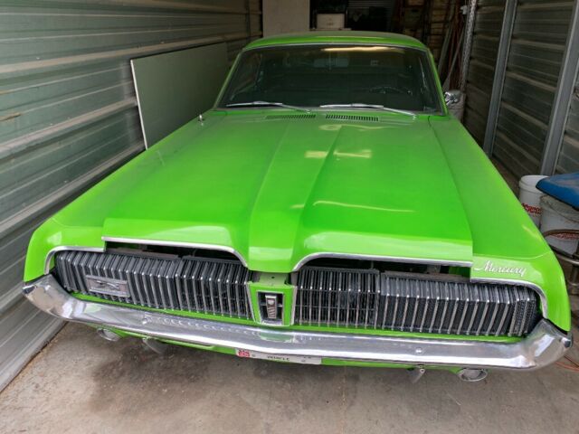 Helping a friend sell Mercury Cougar 289 4 bbl factory Air, Cruise control 1967 Mercury Cougar 2 Door