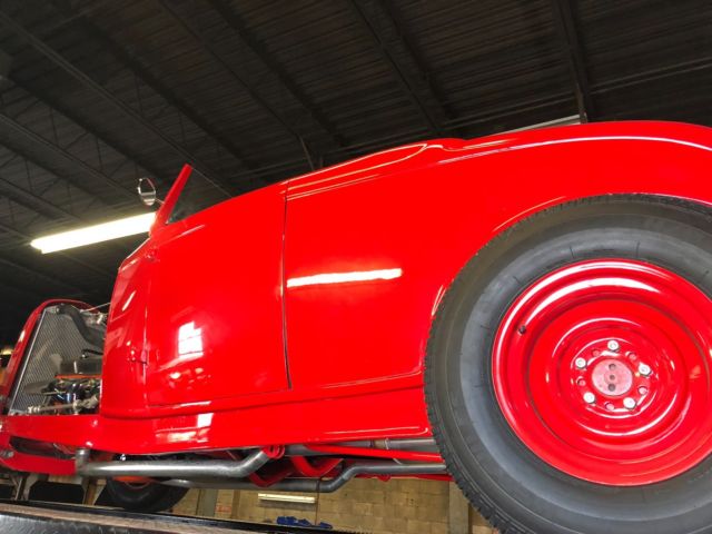 1932 Ford Model A Roadster - photo 4