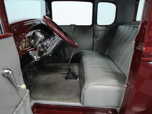 1930 Ford Model A 5Win Coupe - photo 4