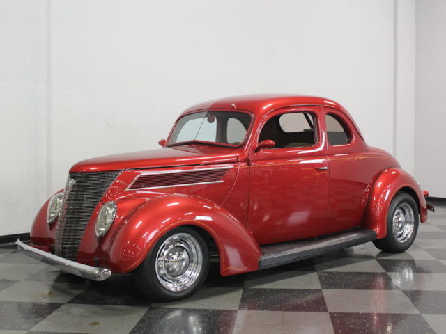 HENRY FORD STEEL BODY, ZZ4 CRATE MOTOR, NICE LEATHER INTERIOR, VINTAGE AIR, NICE 1937 Ford Business Coupe