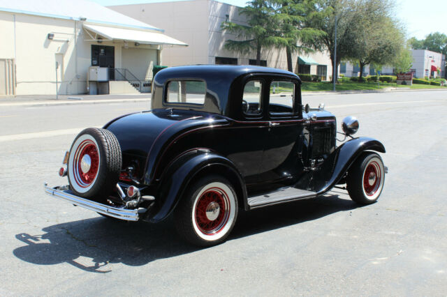 1932 Ford MODEL 18 5 WINDOW COUPE - photo 5