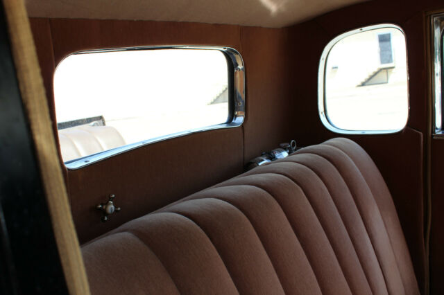 1932 Ford MODEL 18 5 WINDOW COUPE - photo 9
