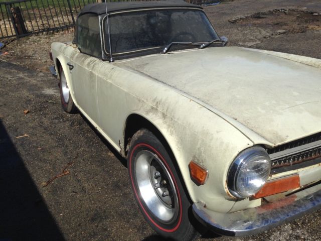 1971 Triumph TR-6 - photo 4