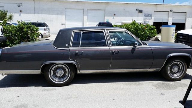 1987 Cadillac Fleetwood brougham - photo 4