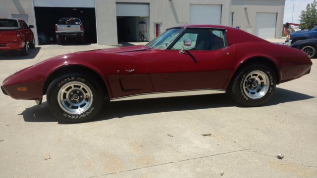 1977 Chevrolet Corvette BASE - photo 5
