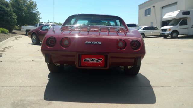 1977 Chevrolet Corvette BASE - photo 8