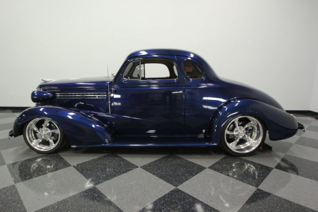 1938 Chevrolet Coupe - photo 2