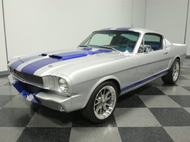 HIGH-END BUILD, SUPERSLICK CUSTOM PAINT/INTERIOR, 289 V8, TREMEC 5-SPEED, 4 DISC 1965 Ford Mustang Fastback