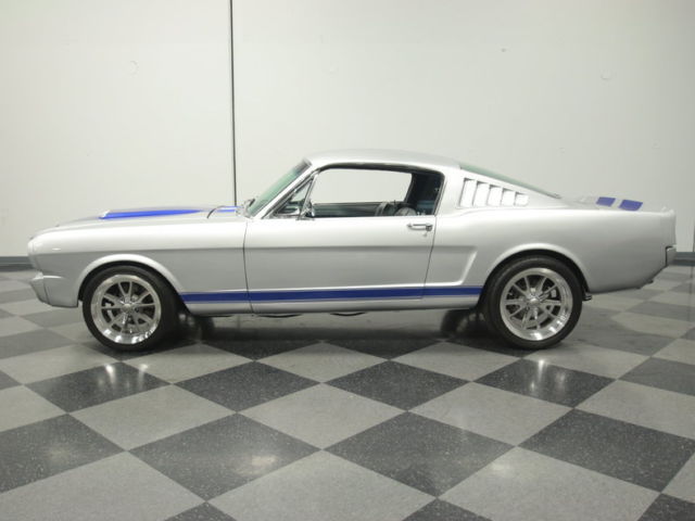 1965 Ford Mustang Fastback - photo 2