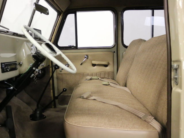 1956 Willys Station Wagon - photo 5