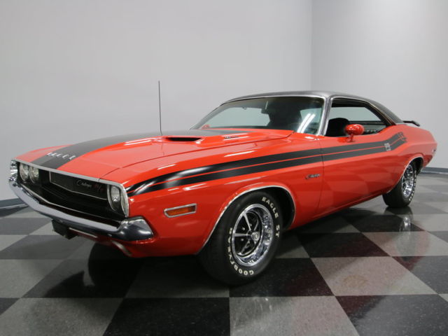 HIGH QUALITY RESTO, RALLY DASH W/ TACH, LASER STRAIGHT SHEETMETAL, 383 W/ PISTOL 1970 Dodge Challenger R/T Tribute